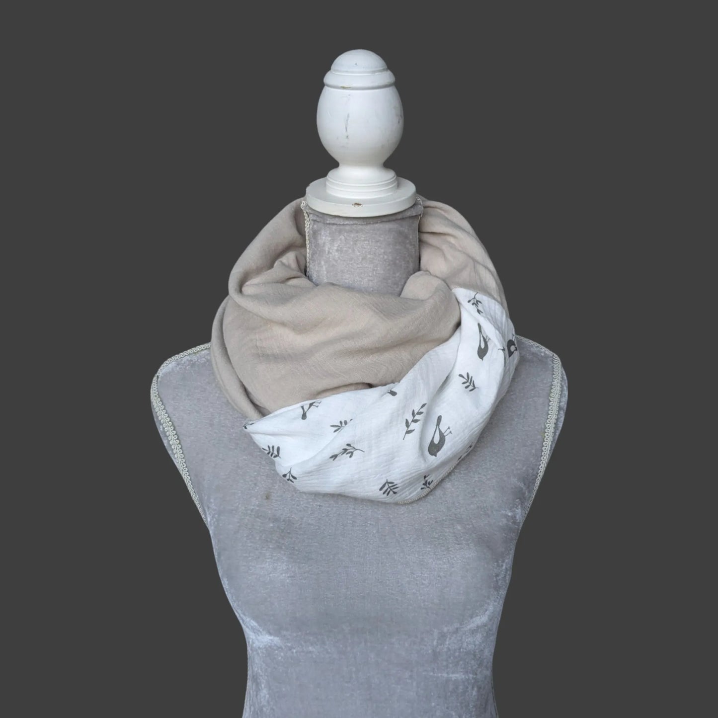 Musselin Halstuch - Vögel-Beige