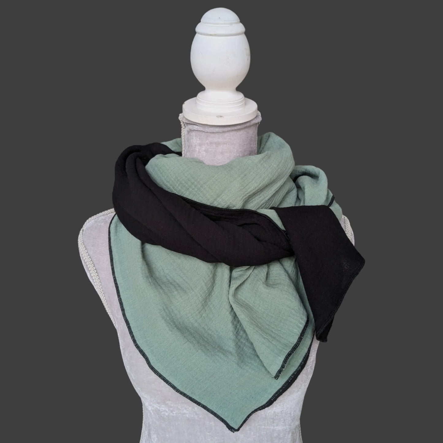 Musselin Halstuch Damen Black Edition